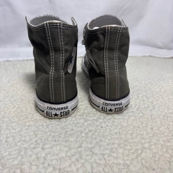 Classic Converse High Top - Women’s Size 5 - Picture 4 of 5